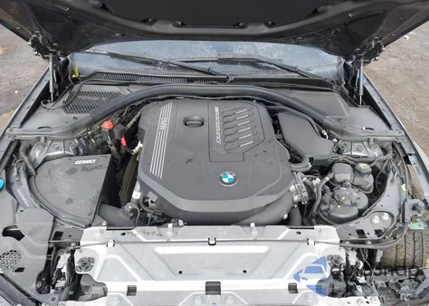 2021 BMW 3 Series M340I xDrive z USA, uszkodzony, nr VIN 3MW5U9J09M8C08464